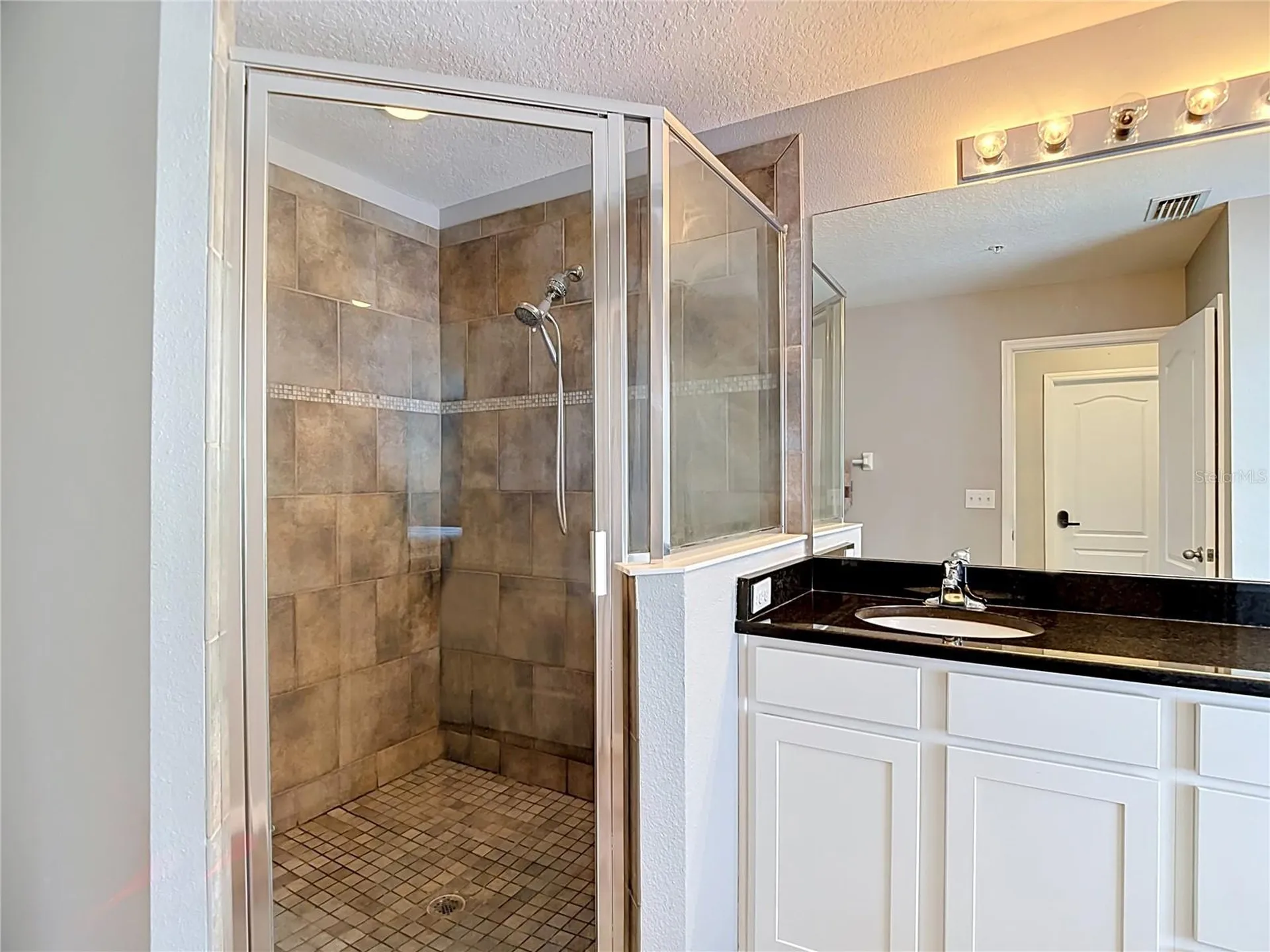 8615 Andalucia Field Drive Tampa FL 33637