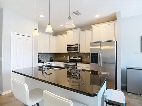 8615 Andalucia Field Drive Tampa FL 33637