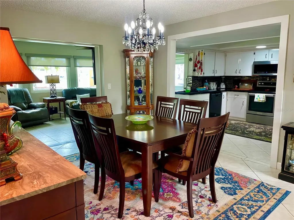 7225 8th Avenue Loop W Bradenton FL 34209