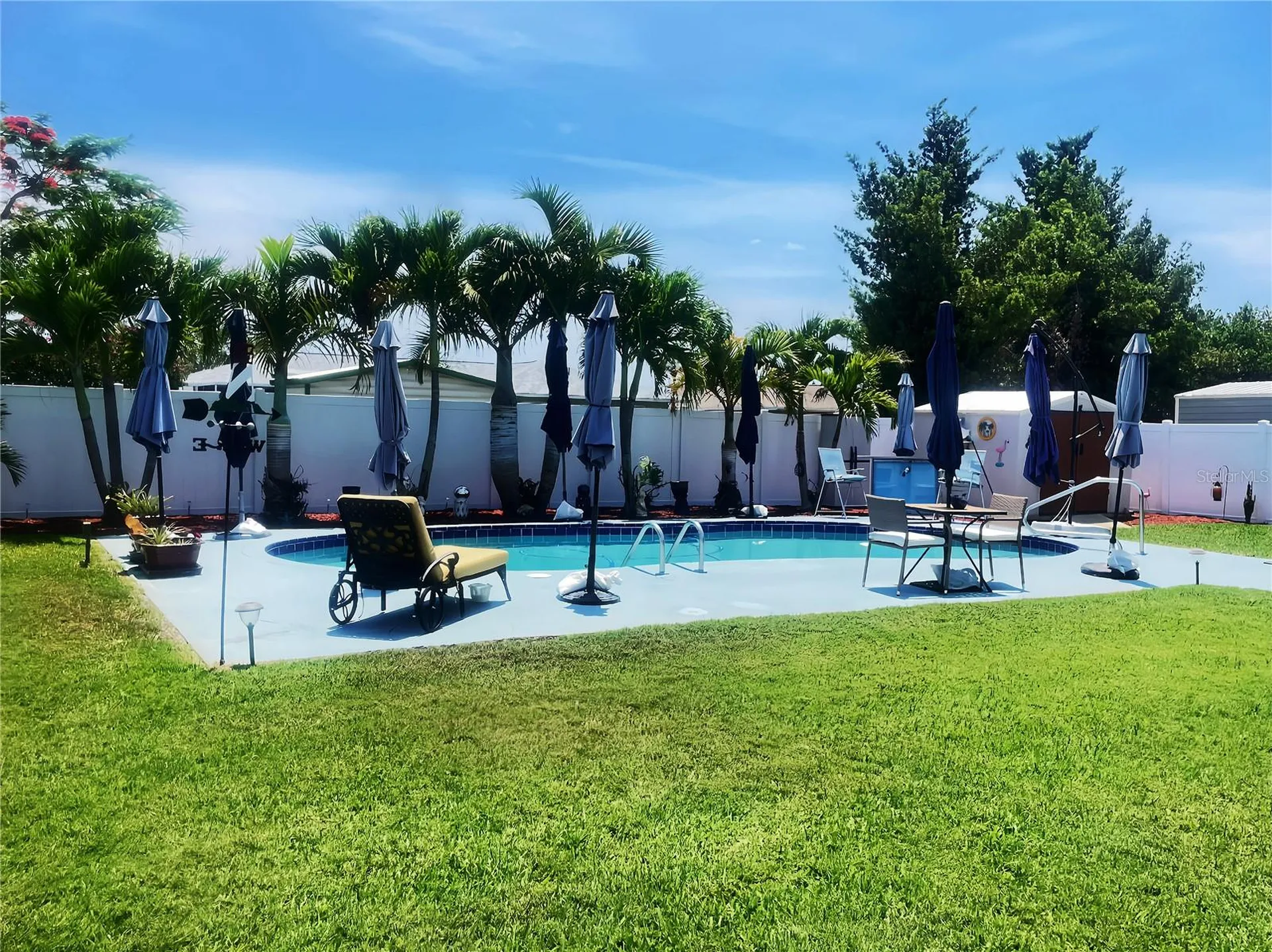 7225 8th Avenue Loop W Bradenton FL 34209