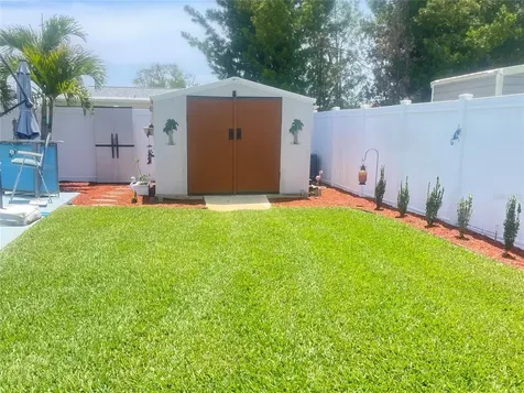7225 8th Avenue Loop W Bradenton FL 34209