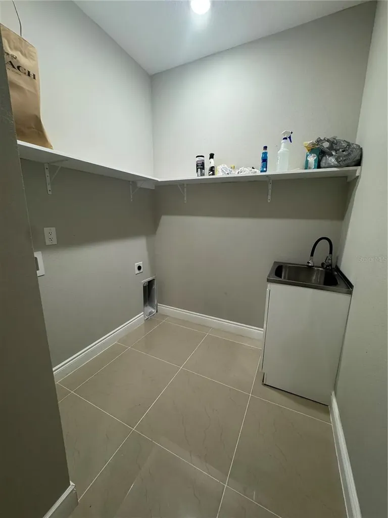 2037 Greenbriar Terrace Davenport FL 33837