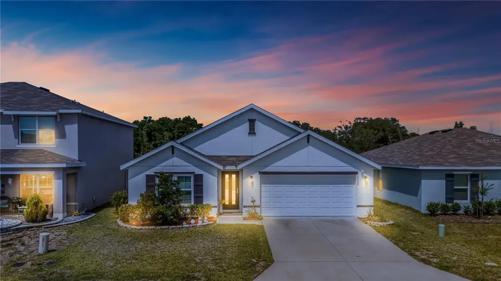 8669 Triumph Circle Wildwood FL 34785