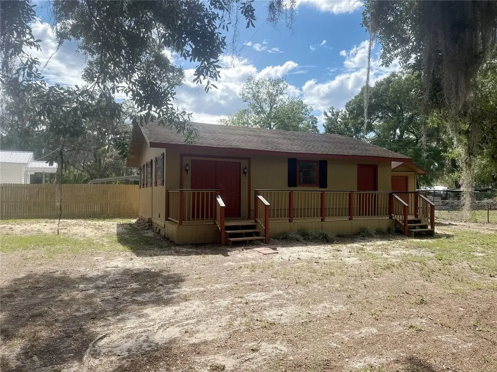 11345 SE 188th Avenue Ocklawaha FL 32179