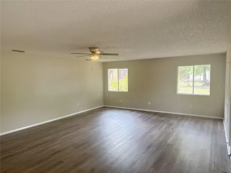 11345 SE 188th Avenue Ocklawaha FL 32179