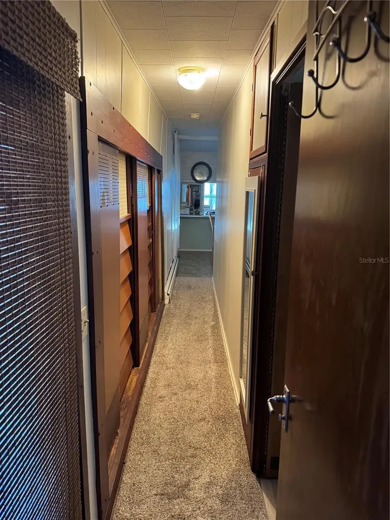 118 52nd Avenue W Bradenton FL 34207