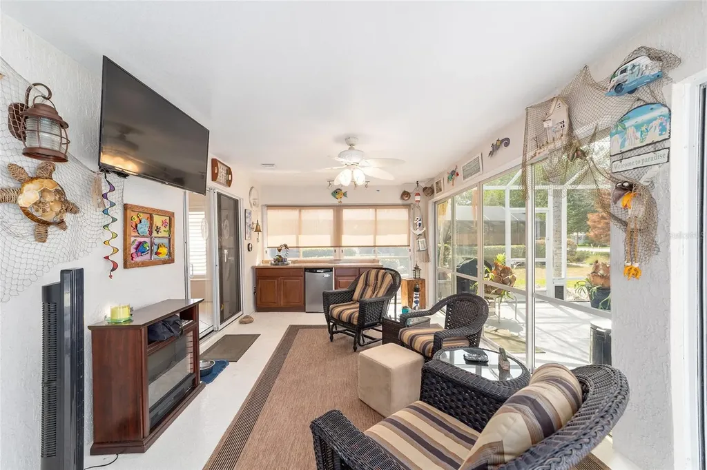 867 Castleberry Circle The Villages FL 32162