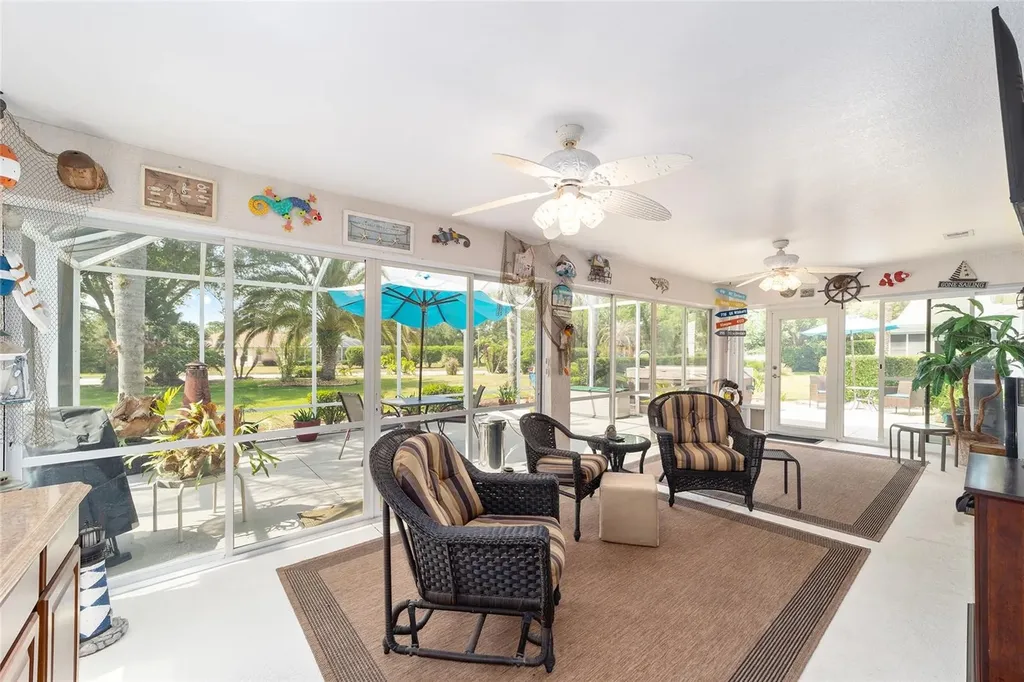 867 Castleberry Circle The Villages FL 32162