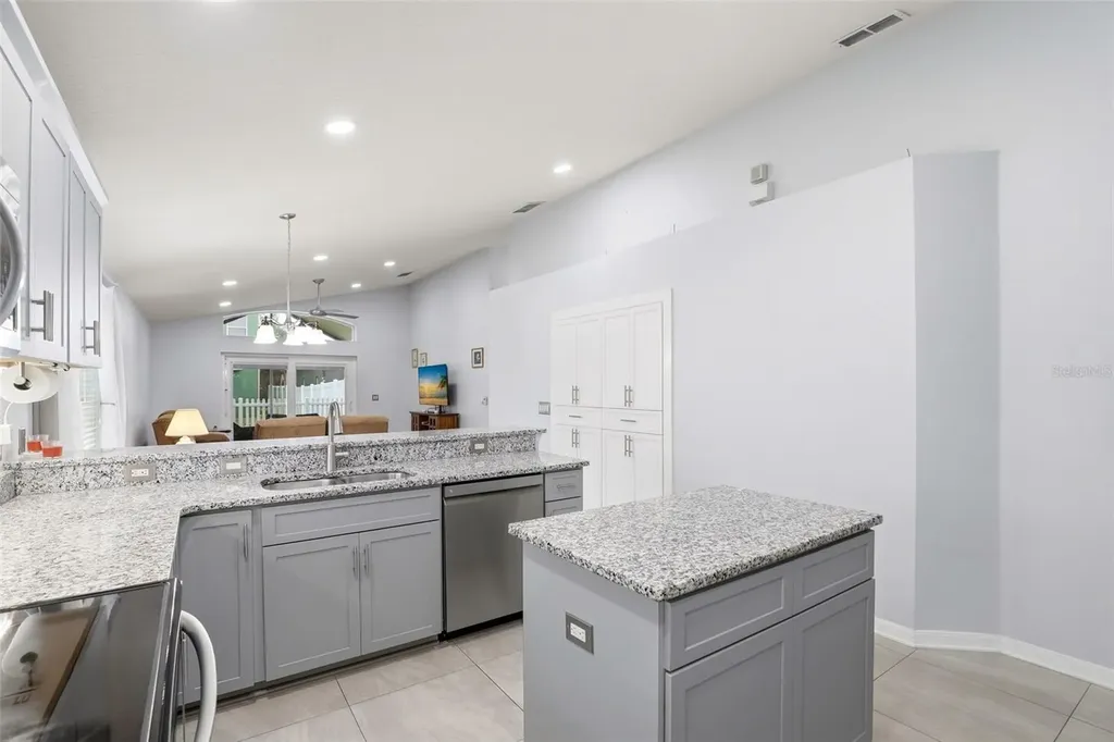1457 Willow Branch Drive Orlando FL 32828