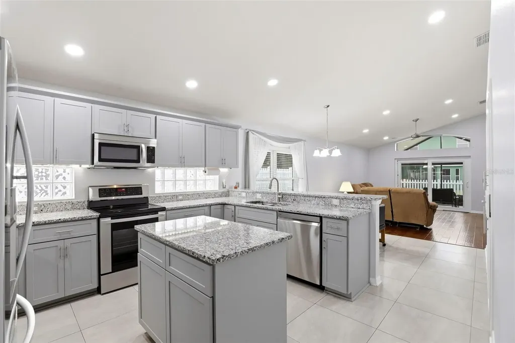 1457 Willow Branch Drive Orlando FL 32828