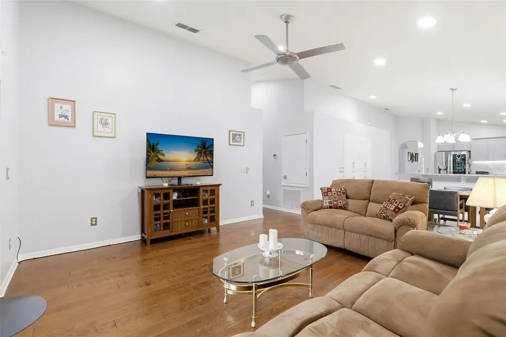 1457 Willow Branch Drive Orlando FL 32828