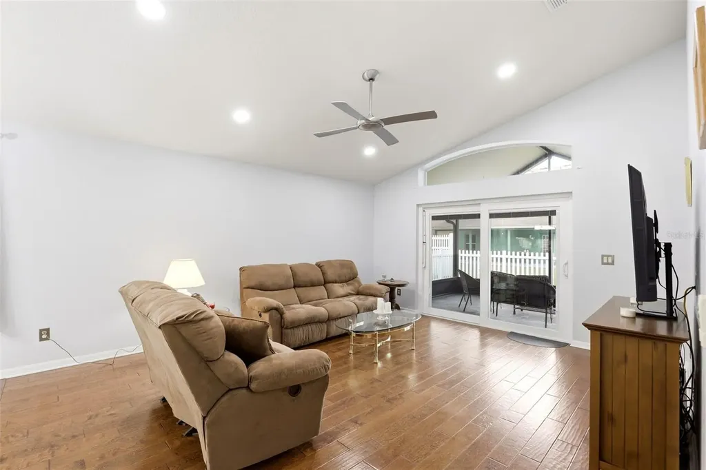 1457 Willow Branch Drive Orlando FL 32828