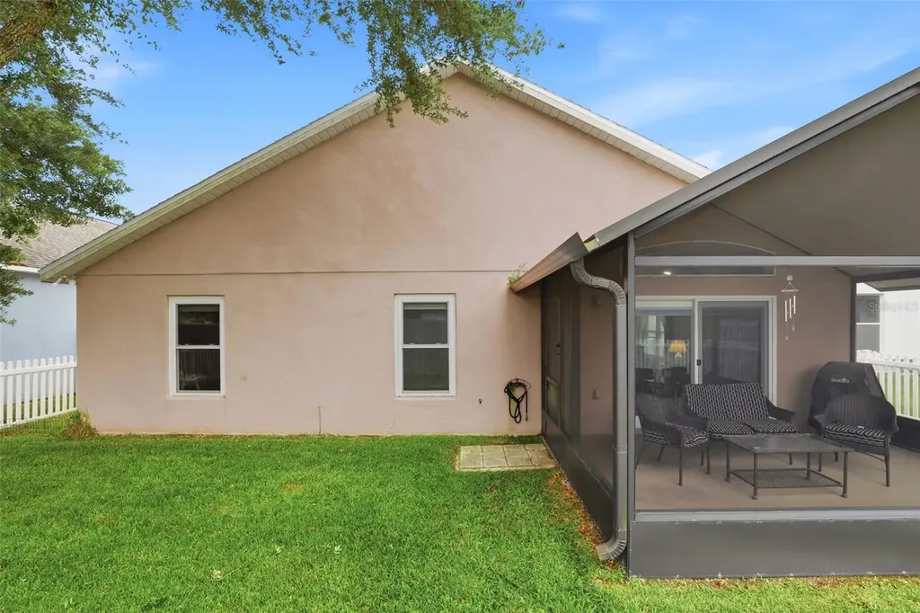 1457 Willow Branch Drive Orlando FL 32828
