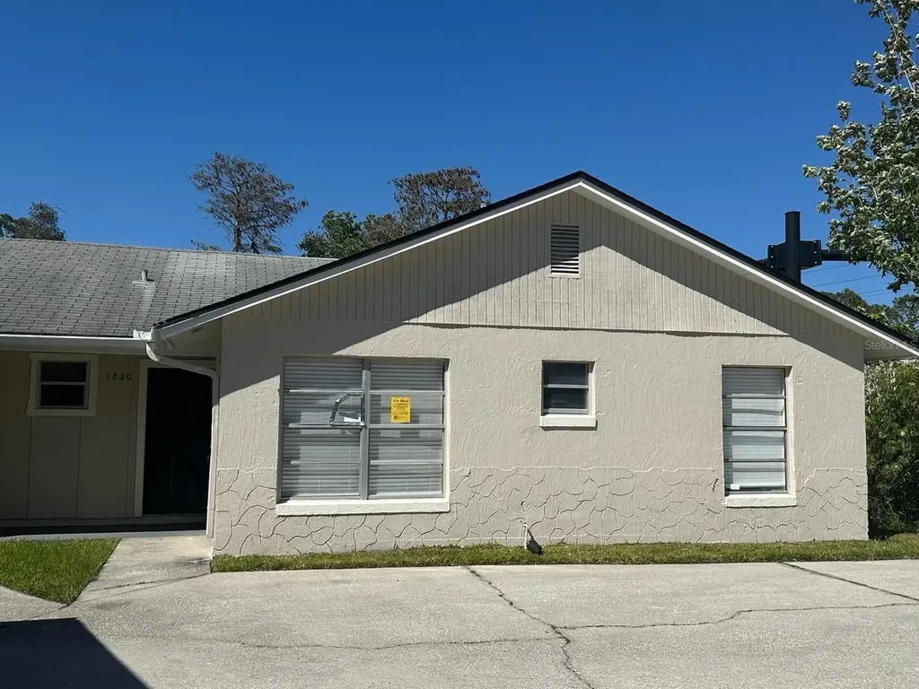 1820 Bonneville Orlando FL 32826
