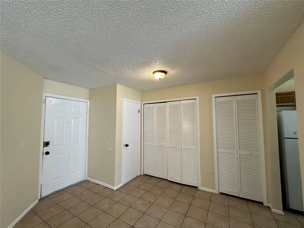 1820 Bonneville Orlando FL 32826