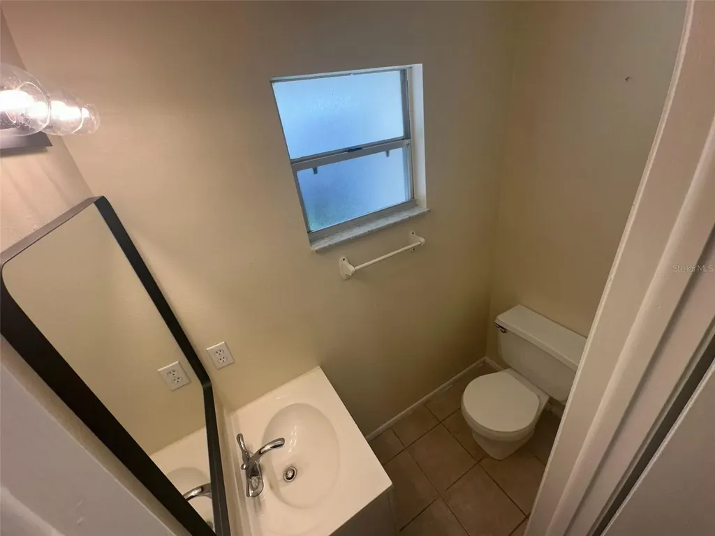 1820 Bonneville Orlando FL 32826