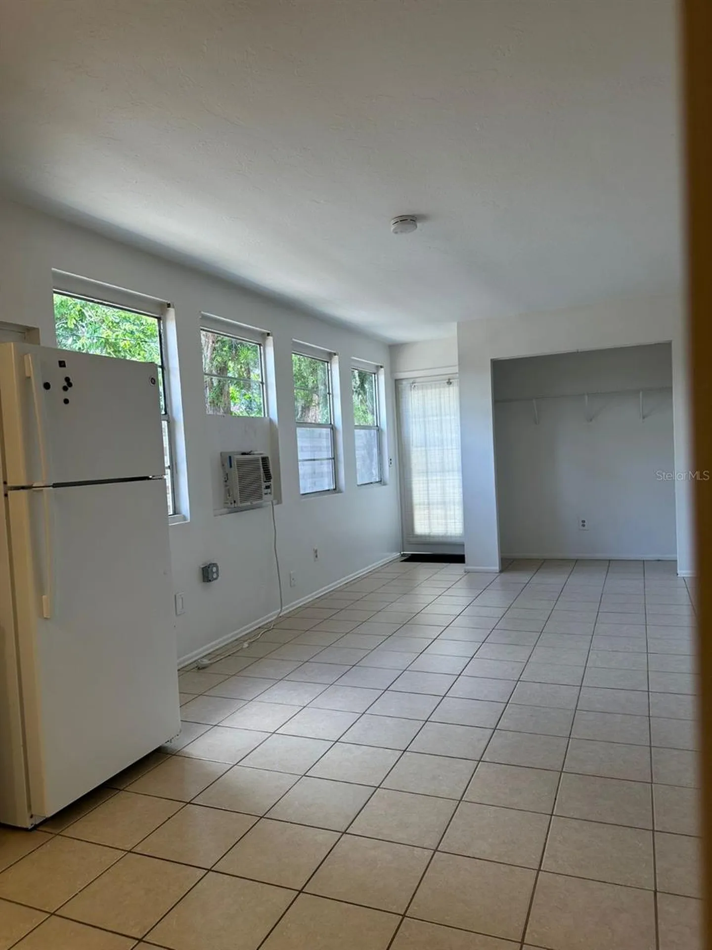 2574 Hawthorne Street Sarasota FL 34239