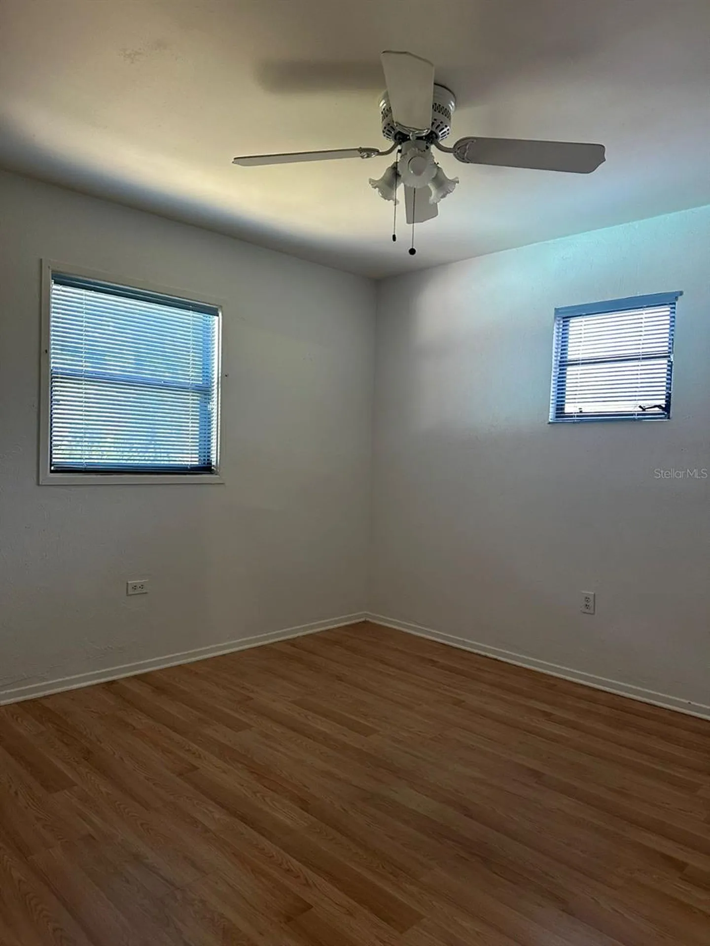 2574 Hawthorne Street Sarasota FL 34239