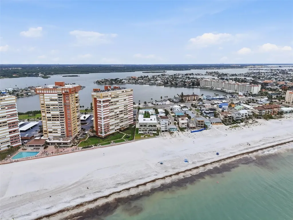 17880 Gulf Boulevard St Petersburg FL 33708