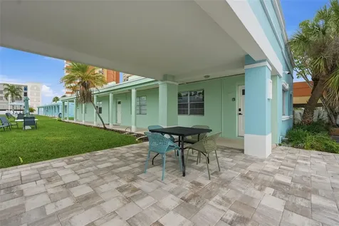 17880 Gulf Boulevard St Petersburg FL 33708