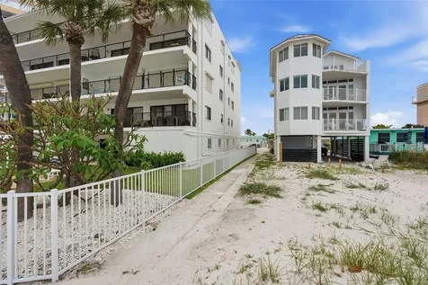 17880 Gulf Boulevard St Petersburg FL 33708