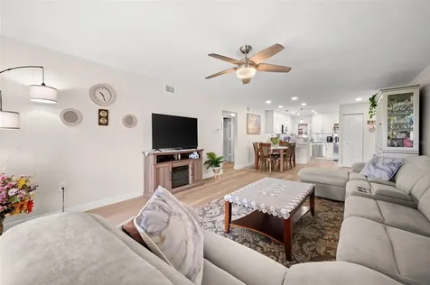 5400 34th Street W Bradenton FL 34210