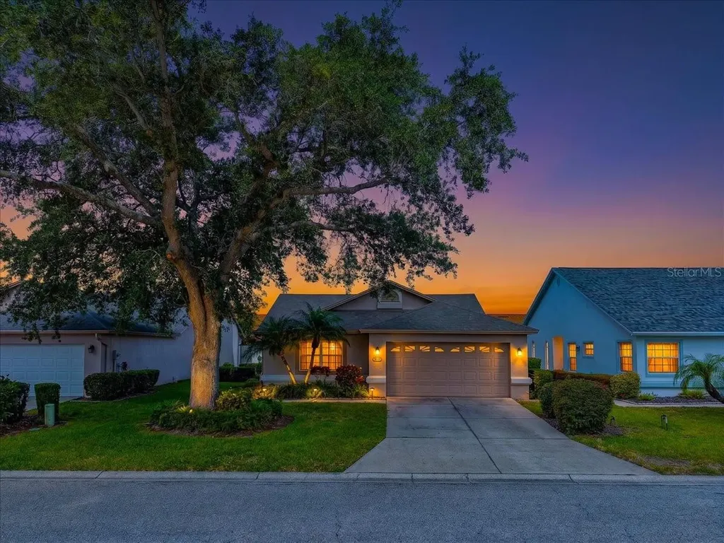 4734 Raintree Street Circle E Bradenton FL 34203