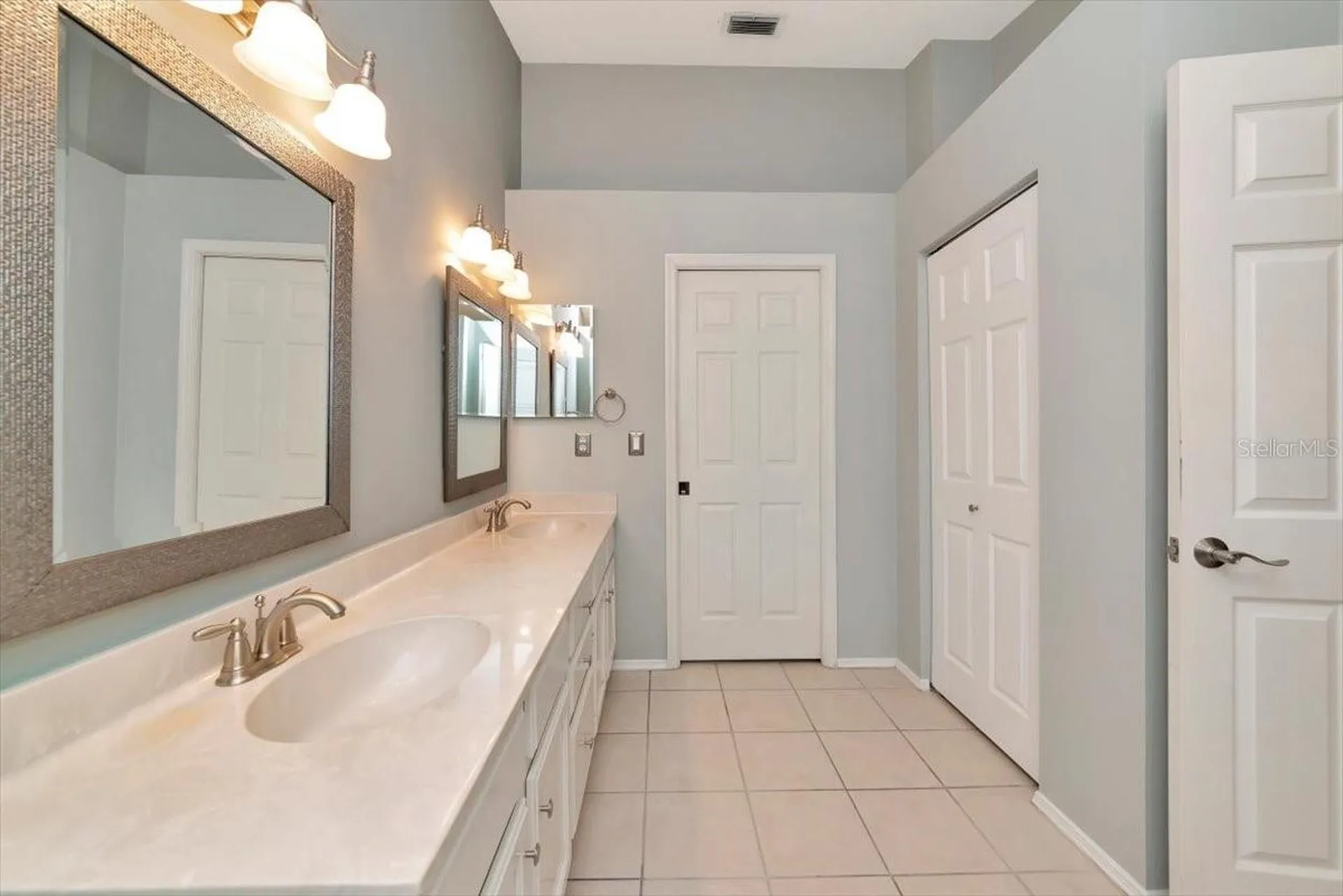 4734 Raintree Street Circle E Bradenton FL 34203