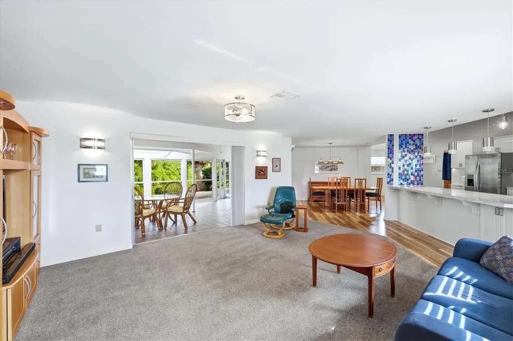 425 Driftwood Road Venice FL 34293