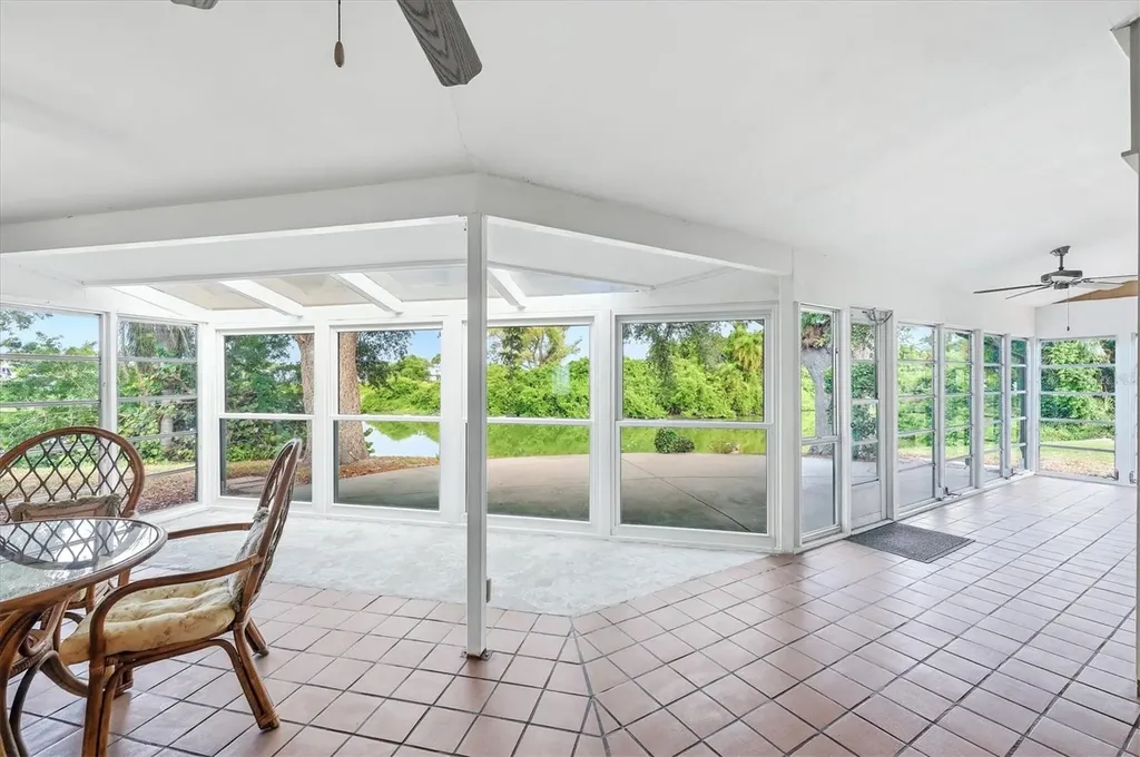 425 Driftwood Road Venice FL 34293