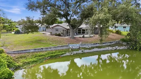 425 Driftwood Road Venice FL 34293