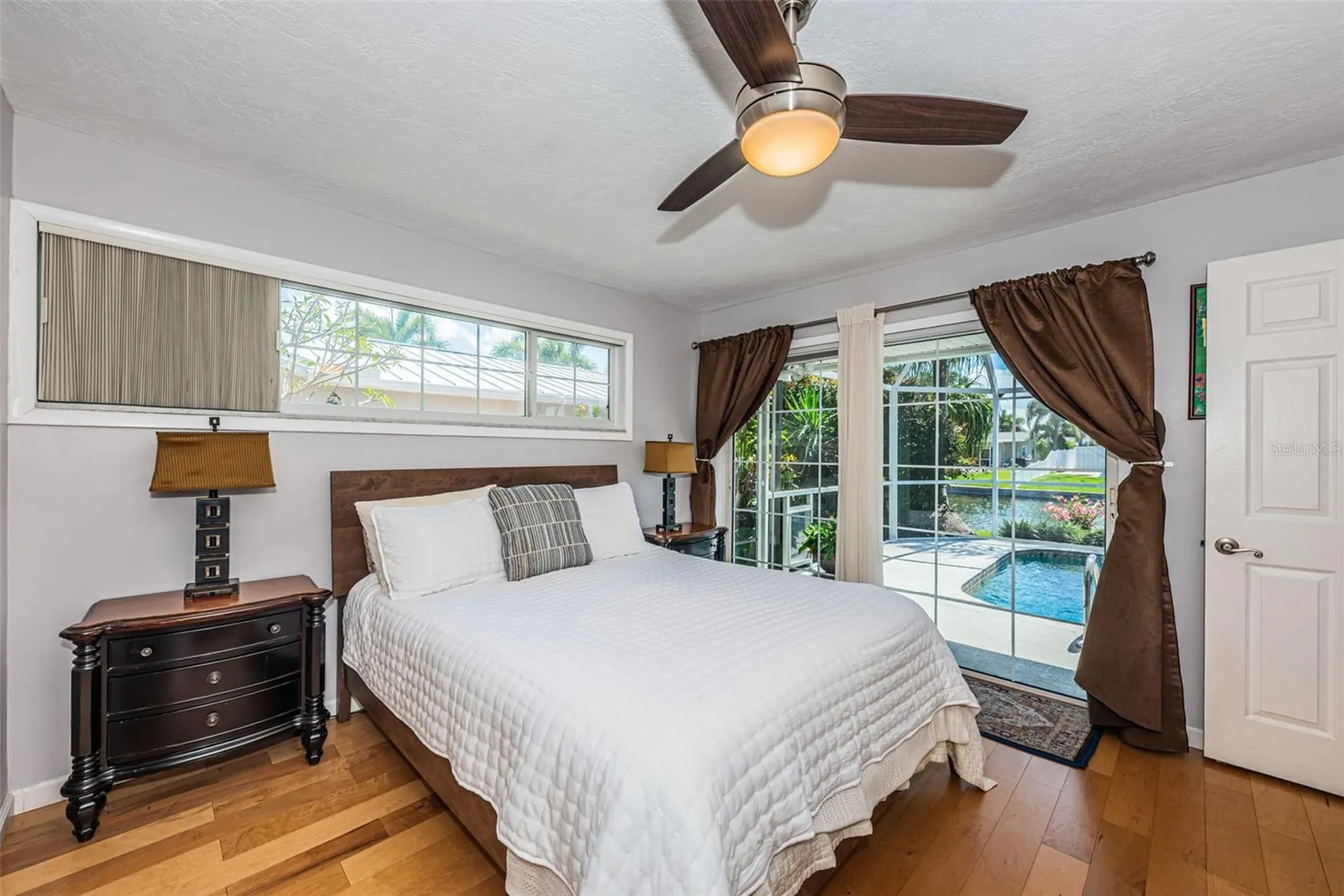 1496 49th Avenue NE St Petersburg FL 33703