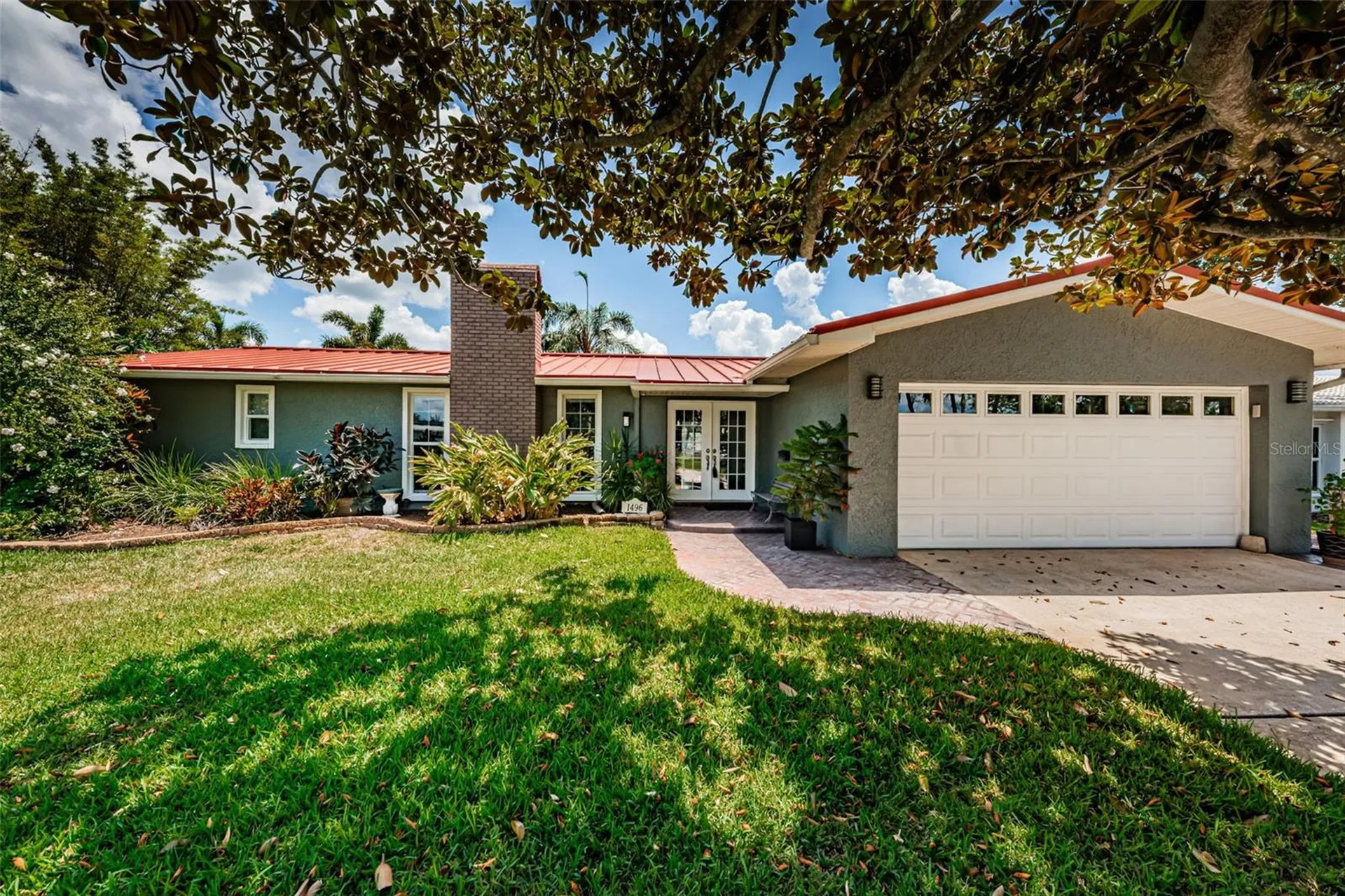 1496 49th Avenue NE St Petersburg FL 33703