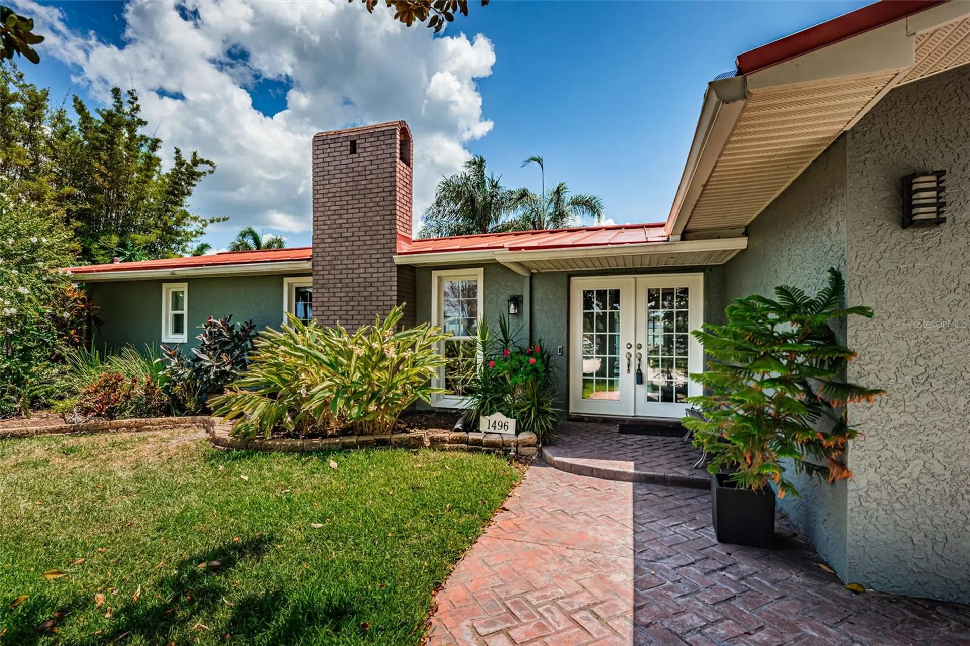 1496 49th Avenue NE St Petersburg FL 33703