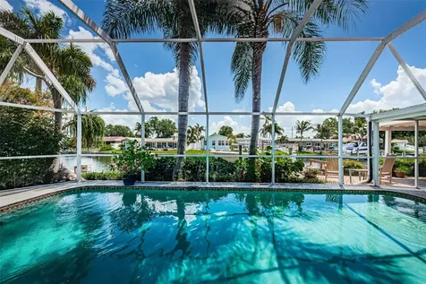 1496 49th Avenue NE St Petersburg FL 33703