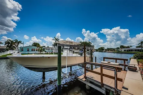 1496 49th Avenue NE St Petersburg FL 33703