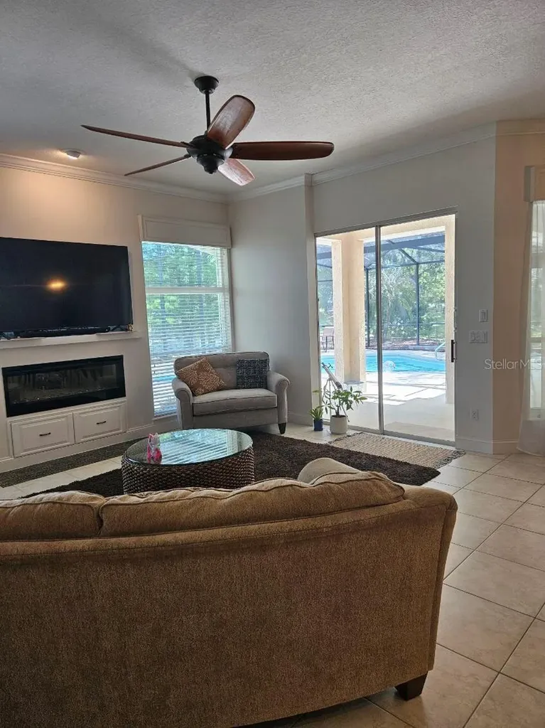 1507 Carillon Park Drive Oviedo FL 32765