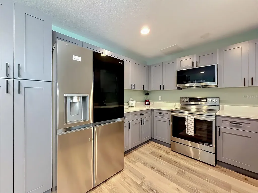135 Robin Road Davenport FL 33896