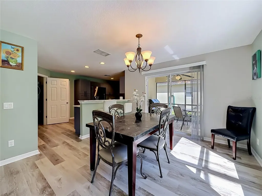 135 Robin Road Davenport FL 33896