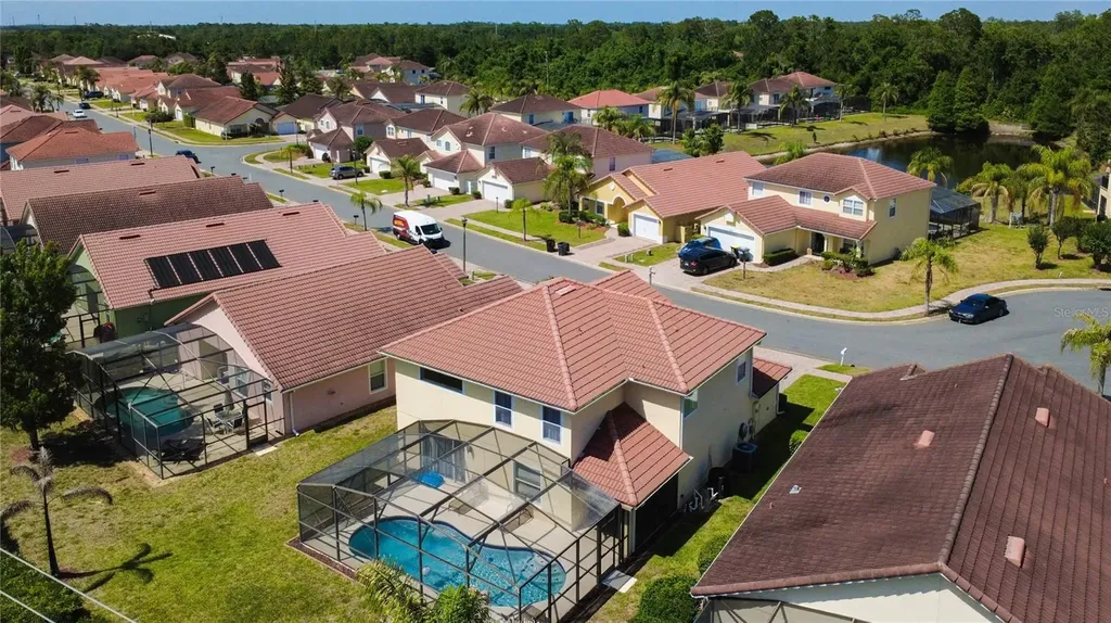 135 Robin Road Davenport FL 33896
