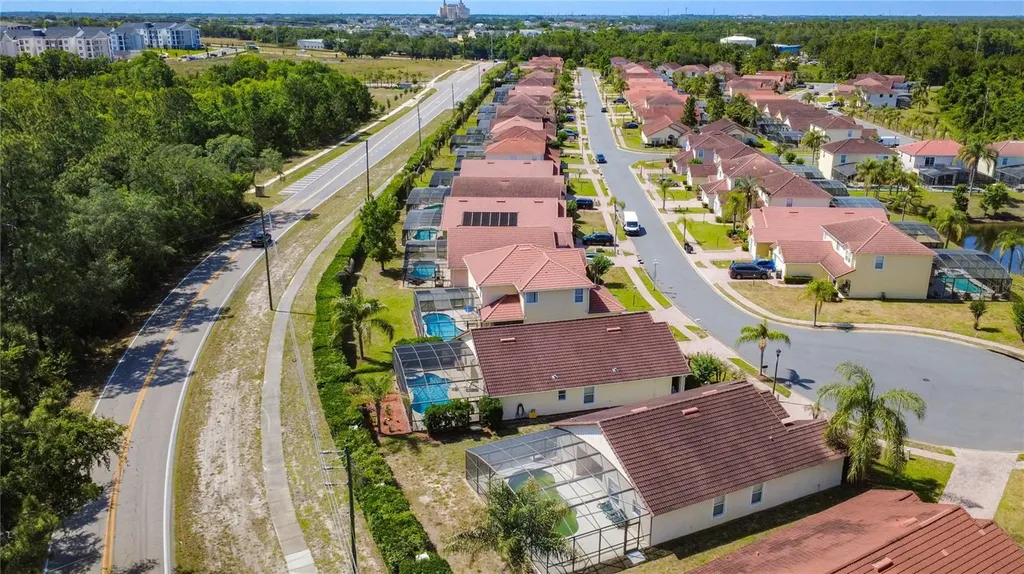 135 Robin Road Davenport FL 33896