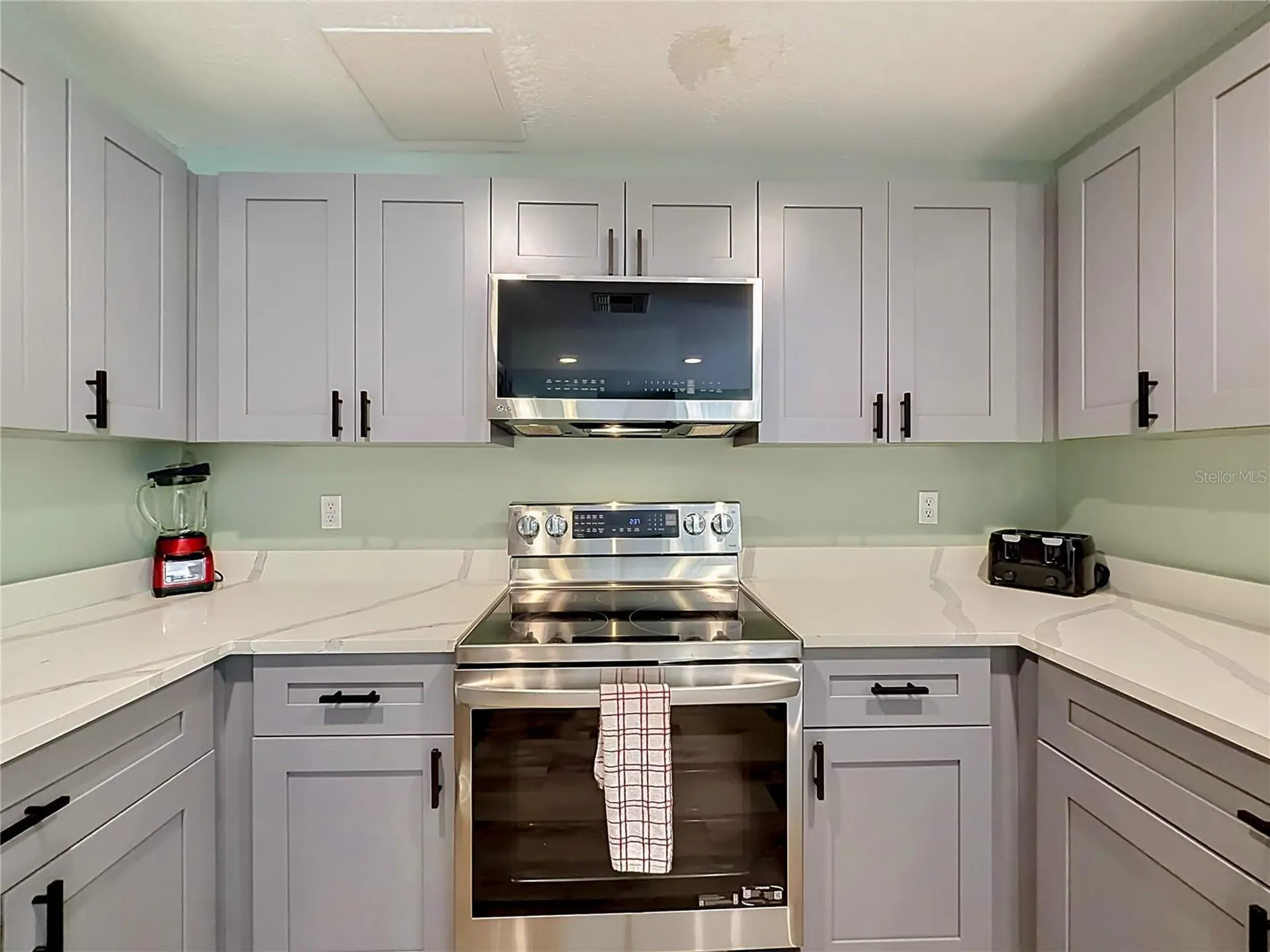135 Robin Road Davenport FL 33896