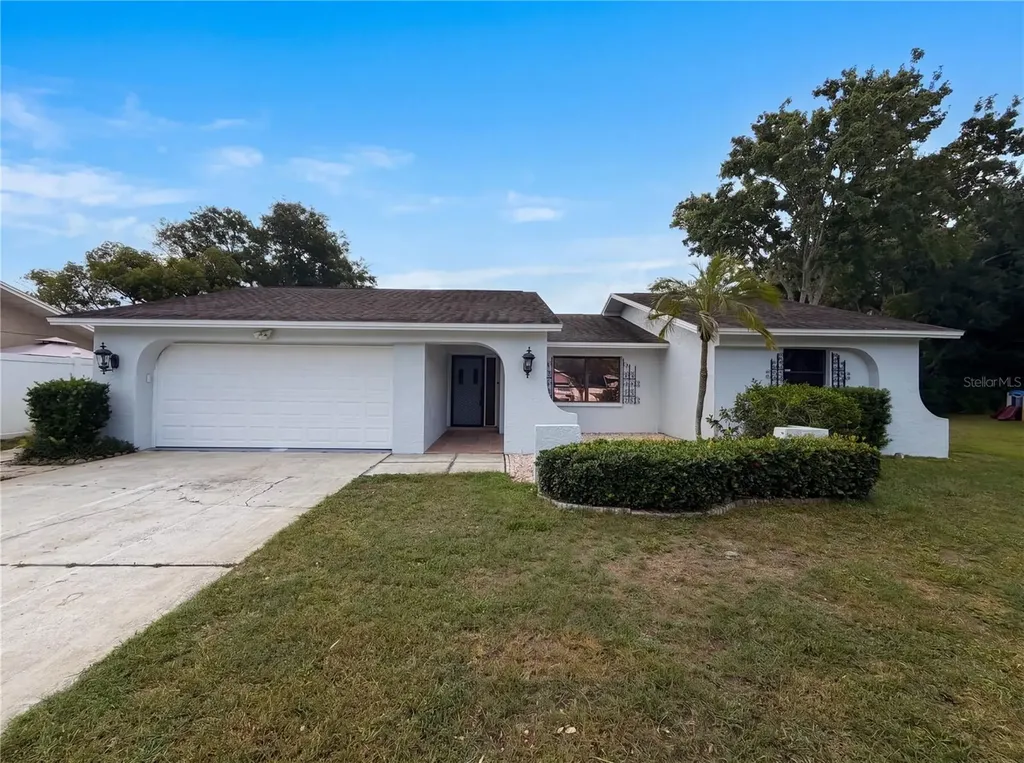 3413 Snowy Egret Court Palm Harbor FL 34683