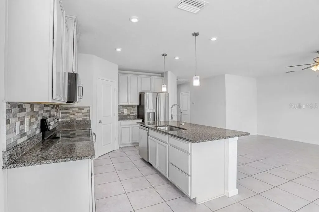 10677 Gliding Eagle Way Land O Lakes FL 34638