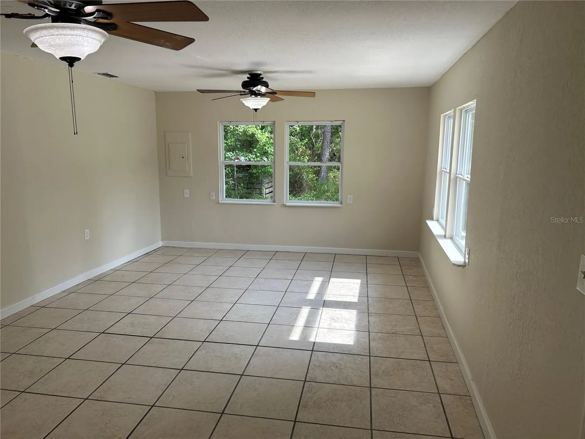 2585 Vista Park Drive Deland FL 32724