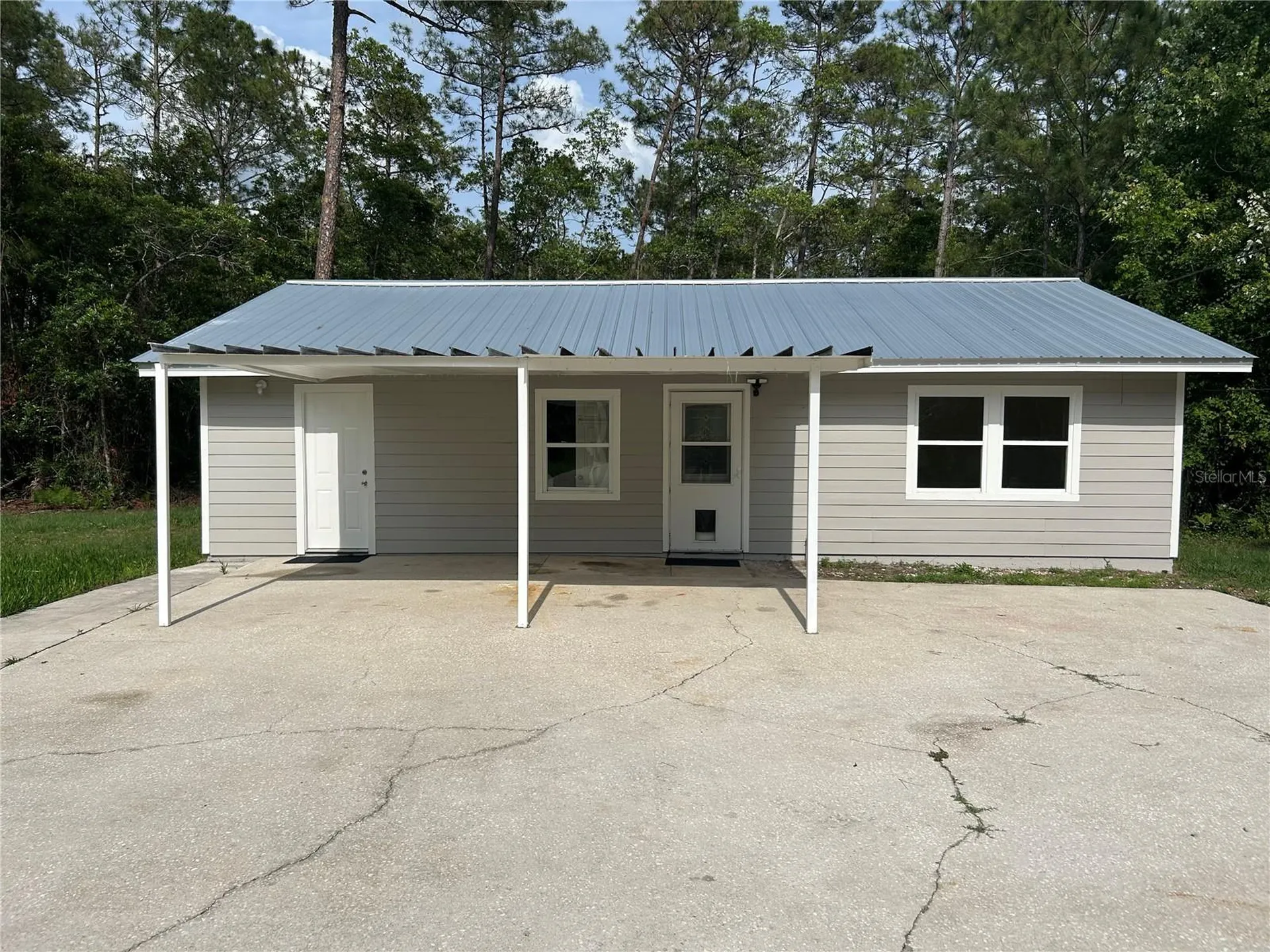 2585 Vista Park Drive Deland FL 32724