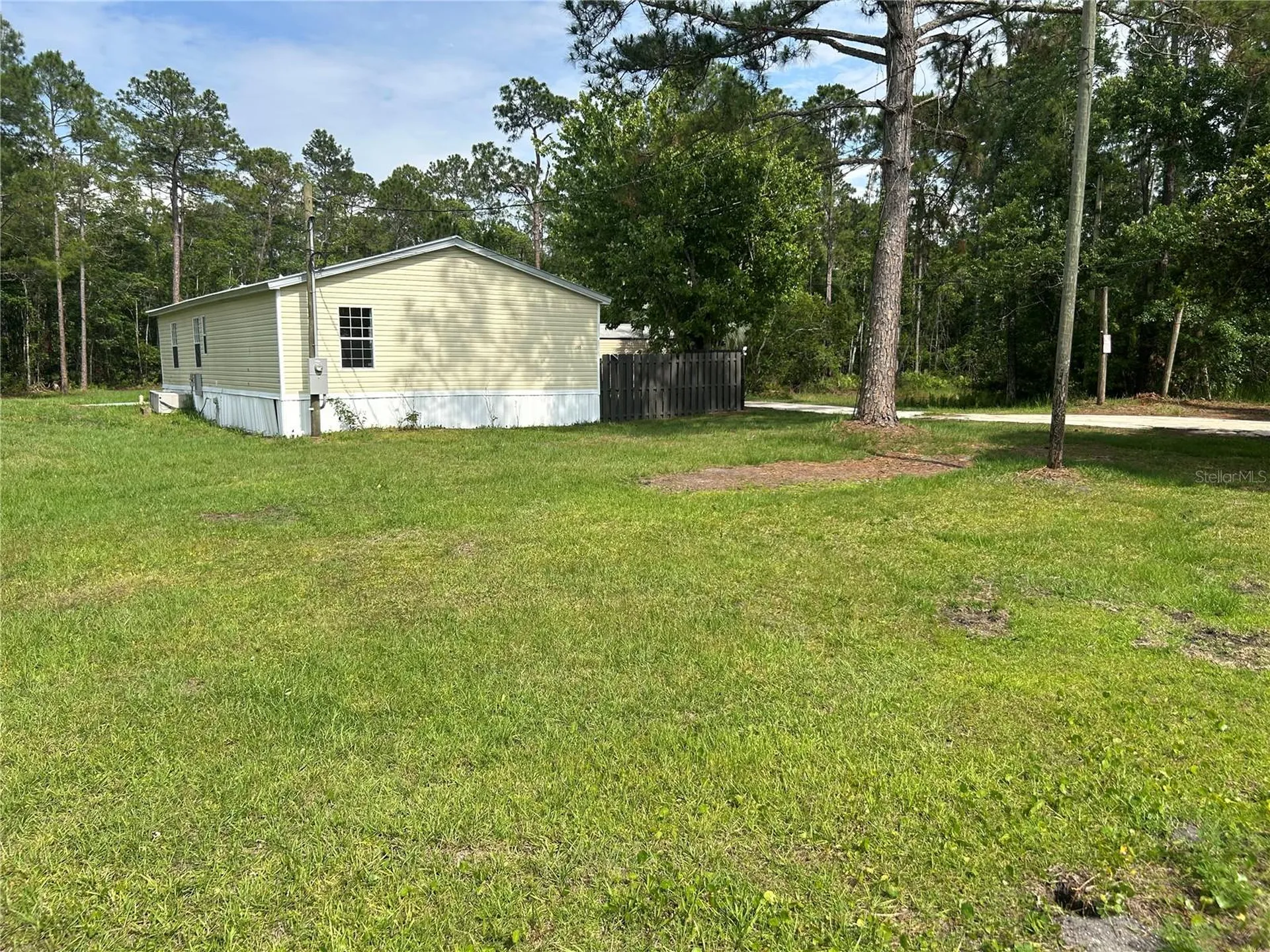 2585 Vista Park Drive Deland FL 32724