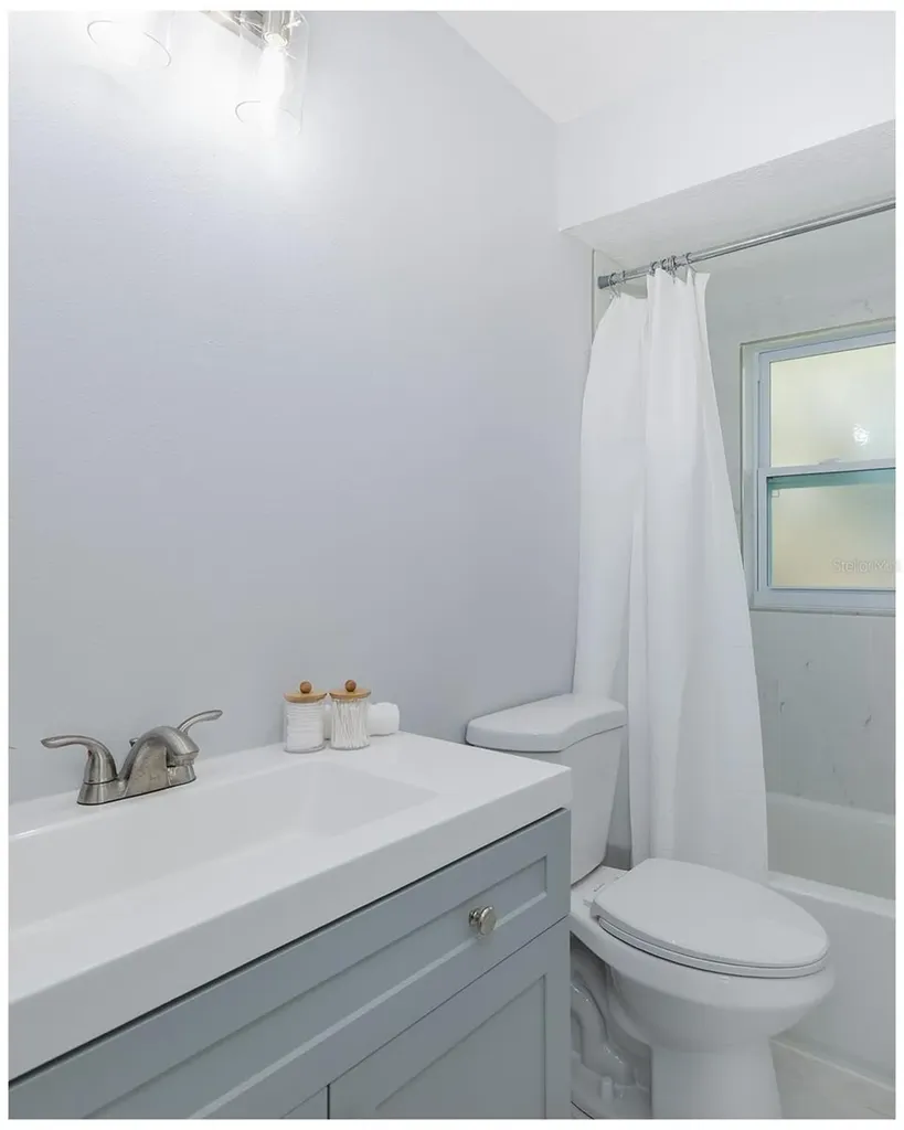 1815 Driftwood Circle S Oldsmar FL 34677