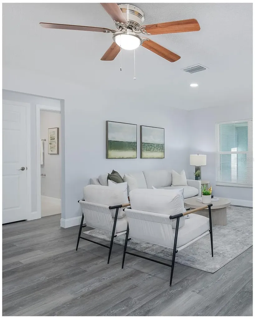 1815 Driftwood Circle S Oldsmar FL 34677