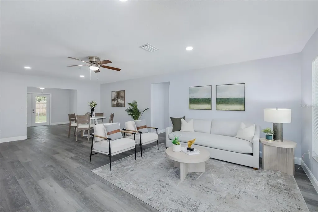 1815 Driftwood Circle S Oldsmar FL 34677
